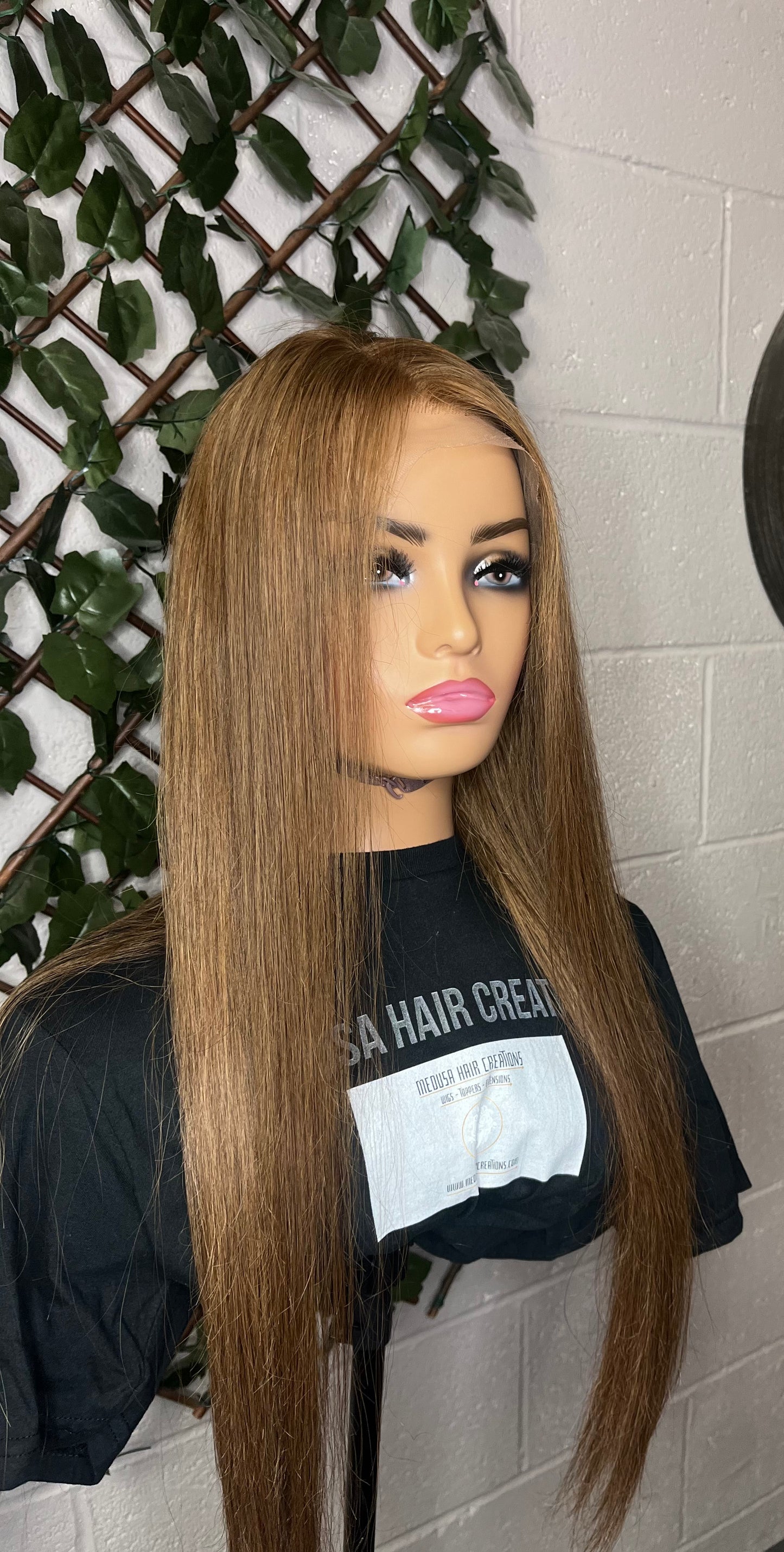 Ronnie - Lace Front Wig